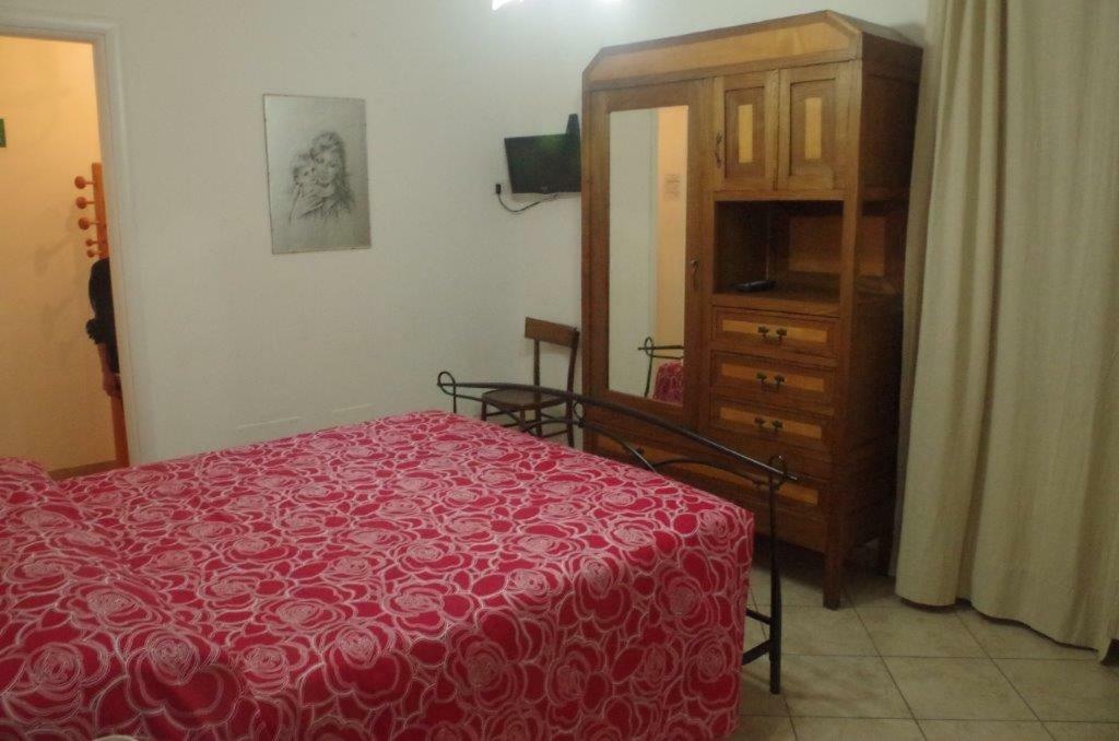 B&B Zia Lina Dongo Exterior foto