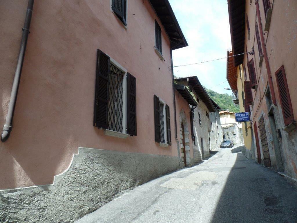B&B Zia Lina Dongo Exterior foto