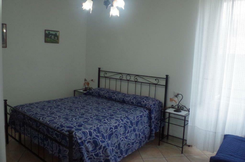 B&B Zia Lina Dongo Exterior foto