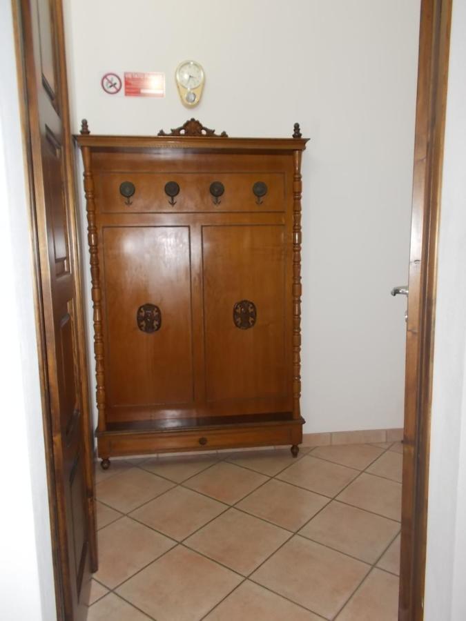 B&B Zia Lina Dongo Exterior foto