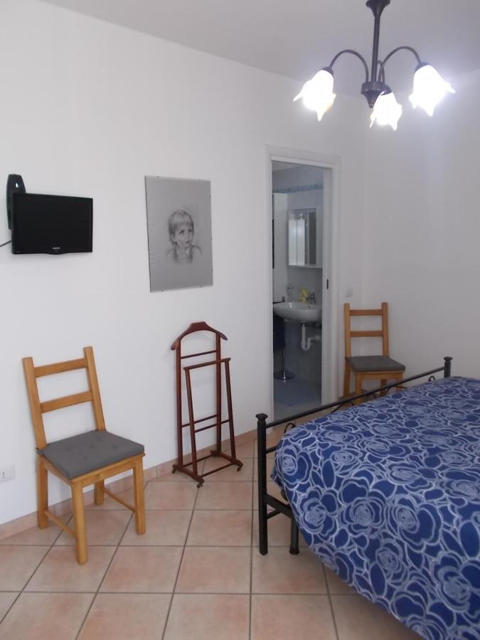 B&B Zia Lina Dongo Exterior foto